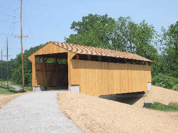 Larkin Bridge. Photo by George Conn, May 2006